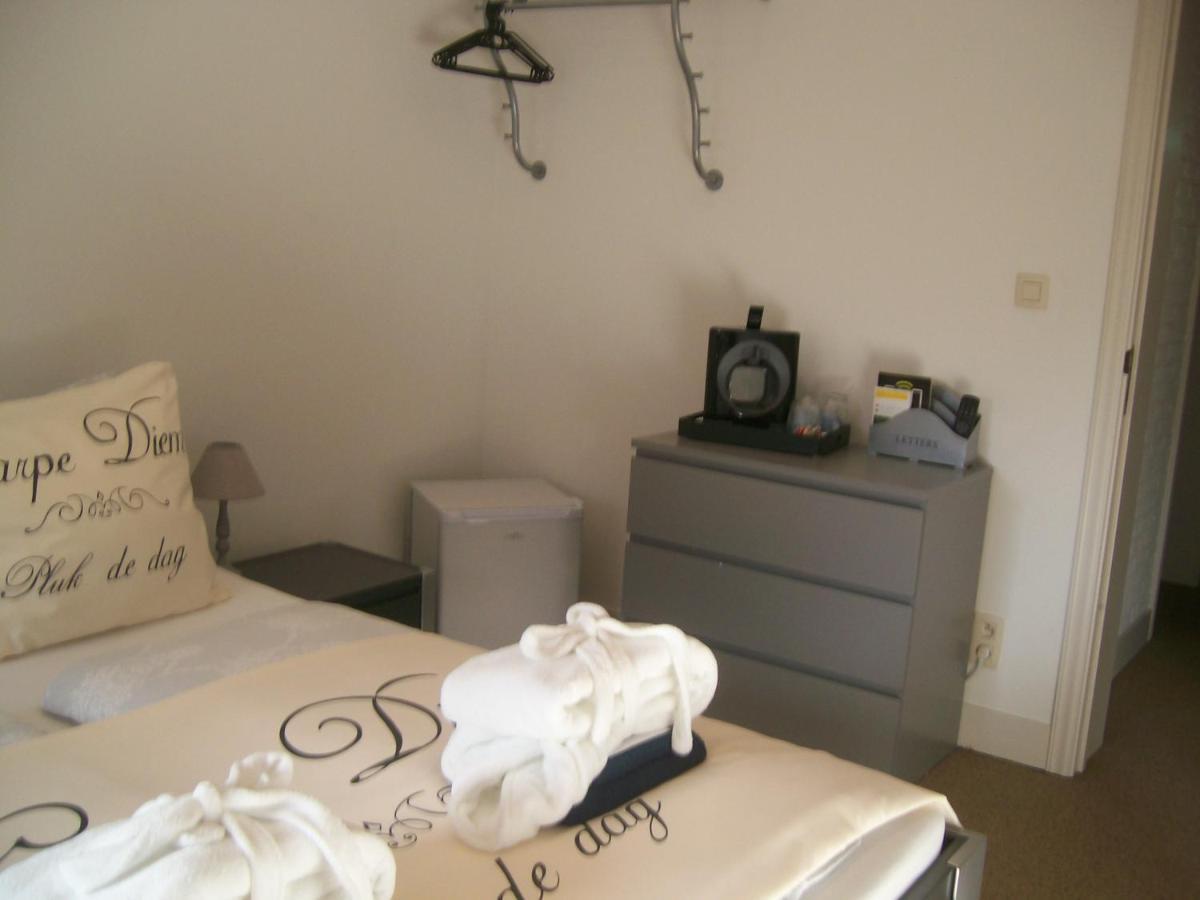 B&B Carpe Diem # Linea Maaseik Exterior photo